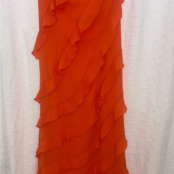 Showpo. Arnie midi dress - Picture 3 of 4